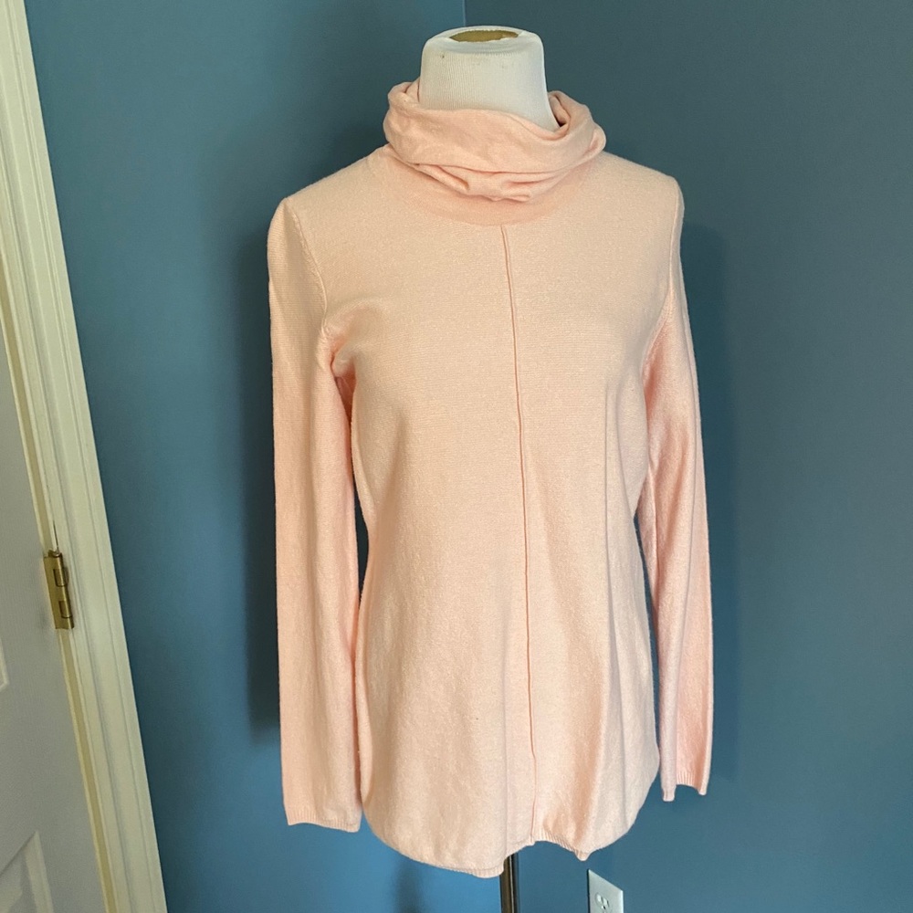 Light pink sweater